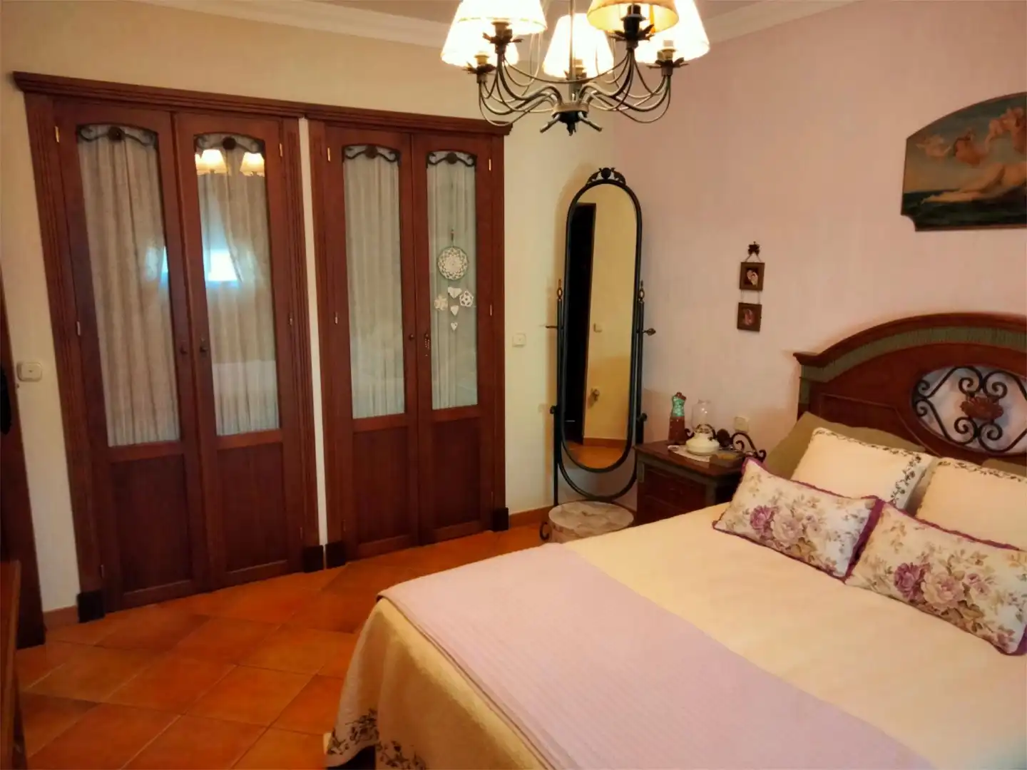 Dormitori de Casa adosada en venda en Chiclana de la Frontera amb Aire condicionat