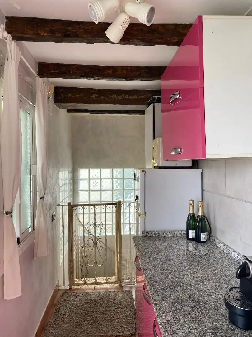 Cuina de Casa adosada en venda en Chiclana de la Frontera amb Aire condicionat