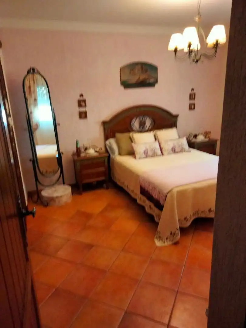 Dormitori de Casa adosada en venda en Chiclana de la Frontera amb Aire condicionat