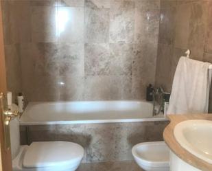 Bathroom of Apartment for sale in  Albacete Capital