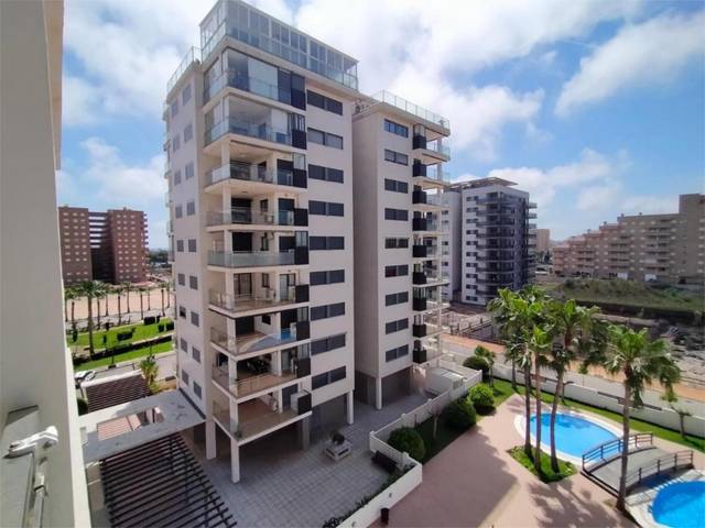 Piso en venta en avenida central,  de oropesa del 