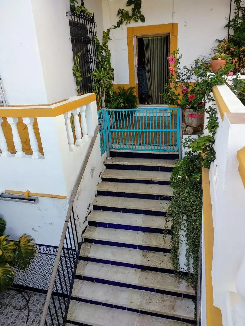 Casa o xalet en venda a Calle Reyes Católicos, 36, Oromana Casa o xalet en venda en Alcalá de Guadaira amb Aire condicionat, Terrassa i Piscina
