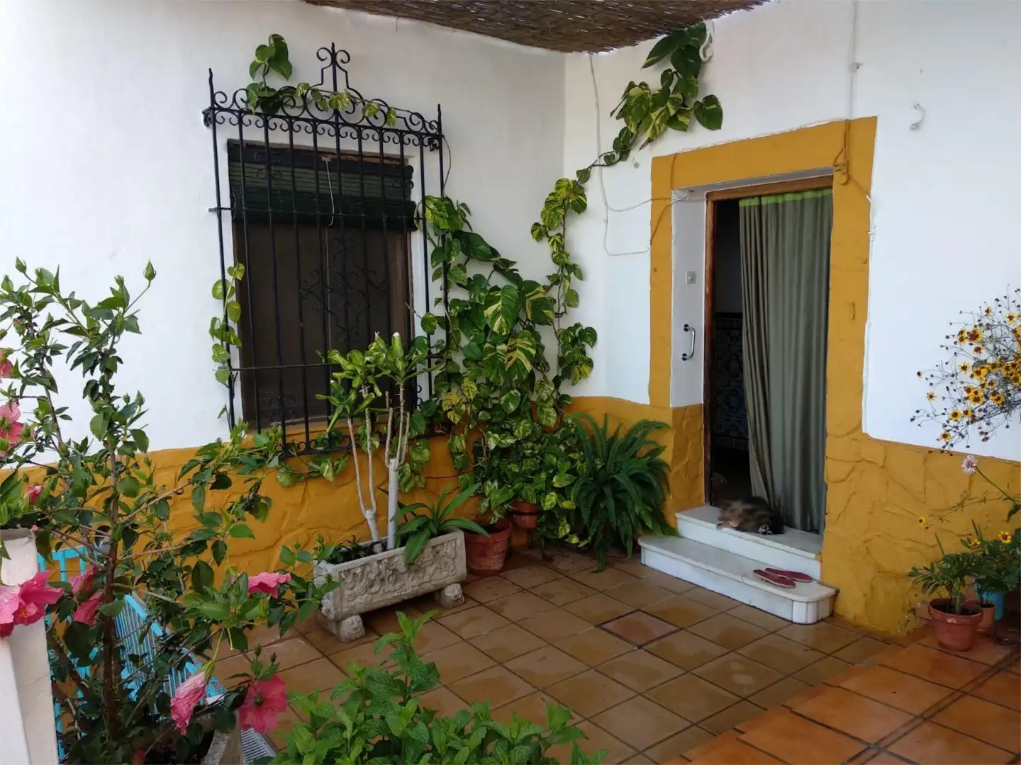 Casa o xalet en venda a Calle Reyes Católicos, 36, Oromana Jardí de Casa o xalet en venda en Alcalá de Guadaira amb Aire condicionat, Terrassa i Piscina