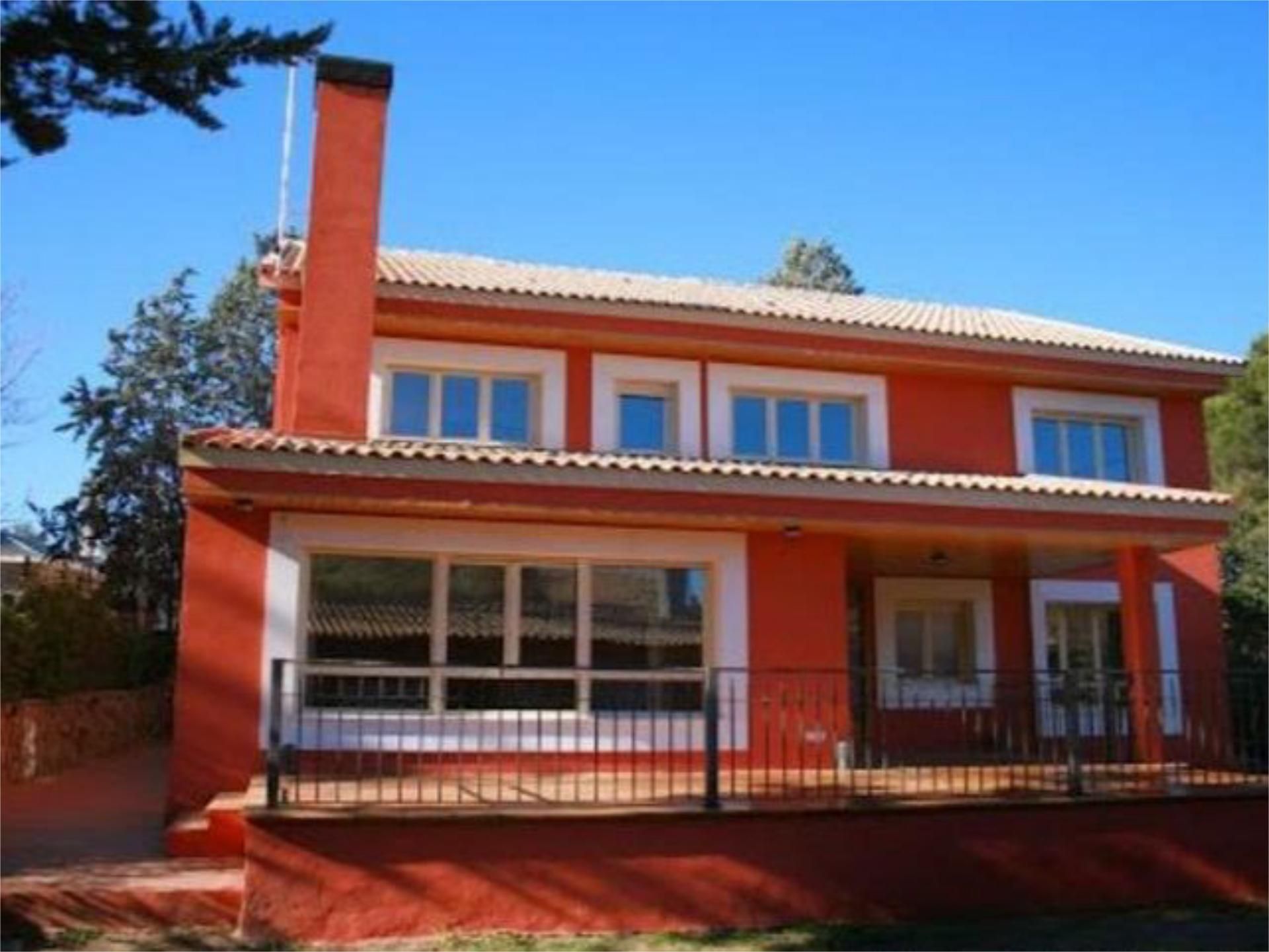 Vista exterior de Casa o xalet en venda en Torrelodones amb Aire condicionat i Terrassa