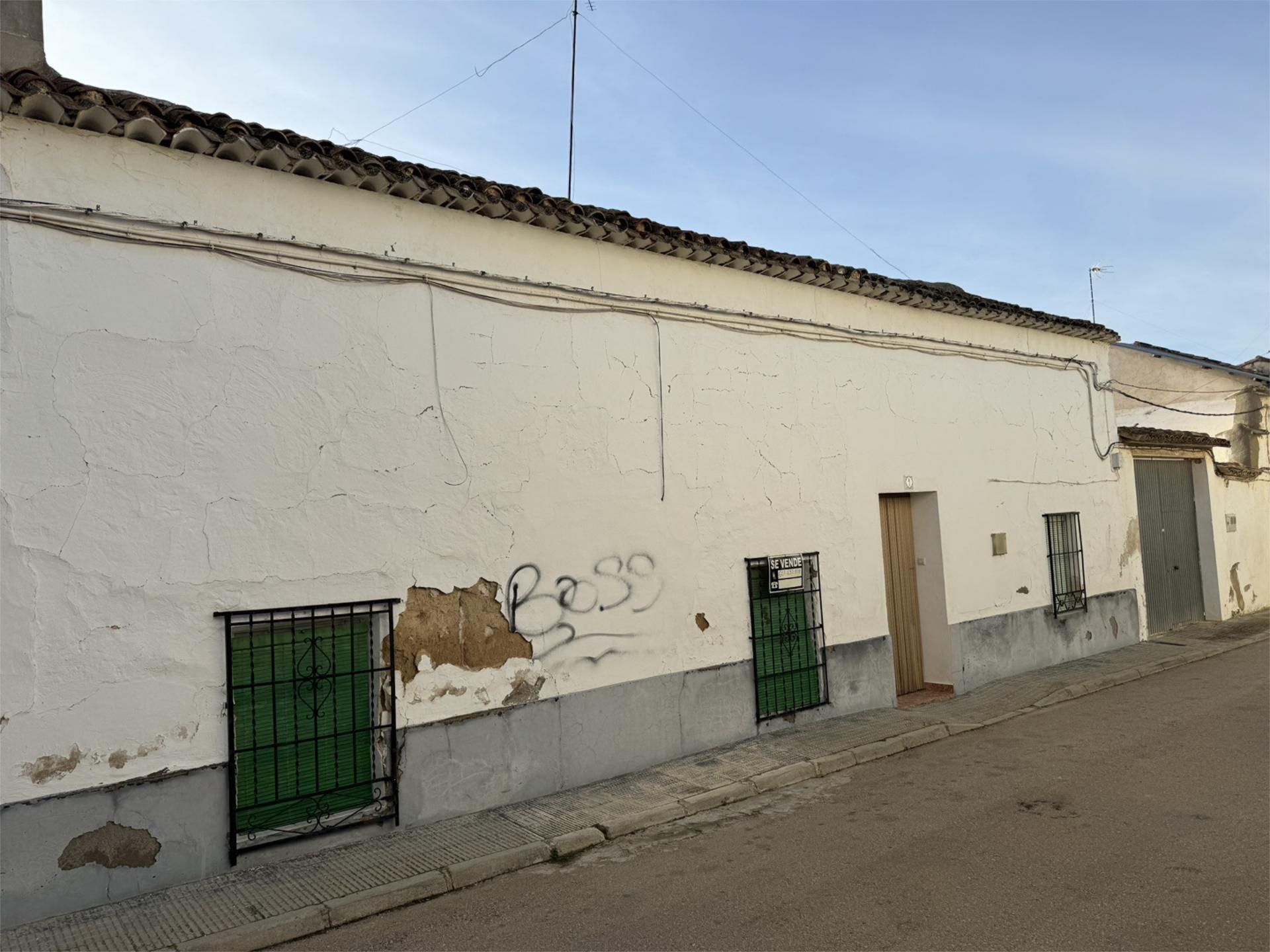 Exterior view of Single-family semi-detached for sale in El Provencio    with Heating, Terrace and Furnished