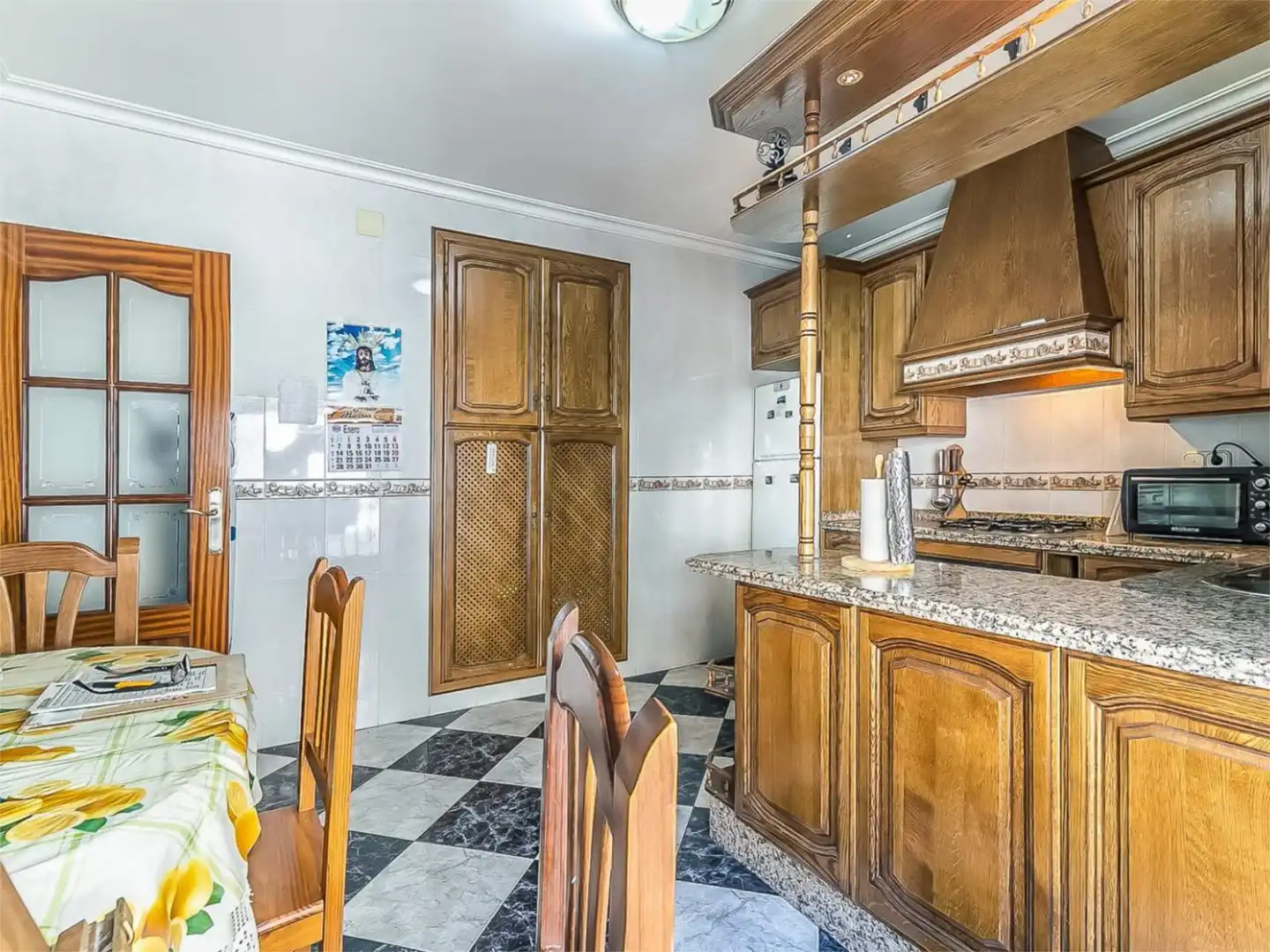 Wohnung zum Verkauf in Calle Malaga, 1, Valle de Abdalajís Küche von Wohnung zum Verkauf in Valle de Abdalajís mit Terrasse, Möbliert und Balkon