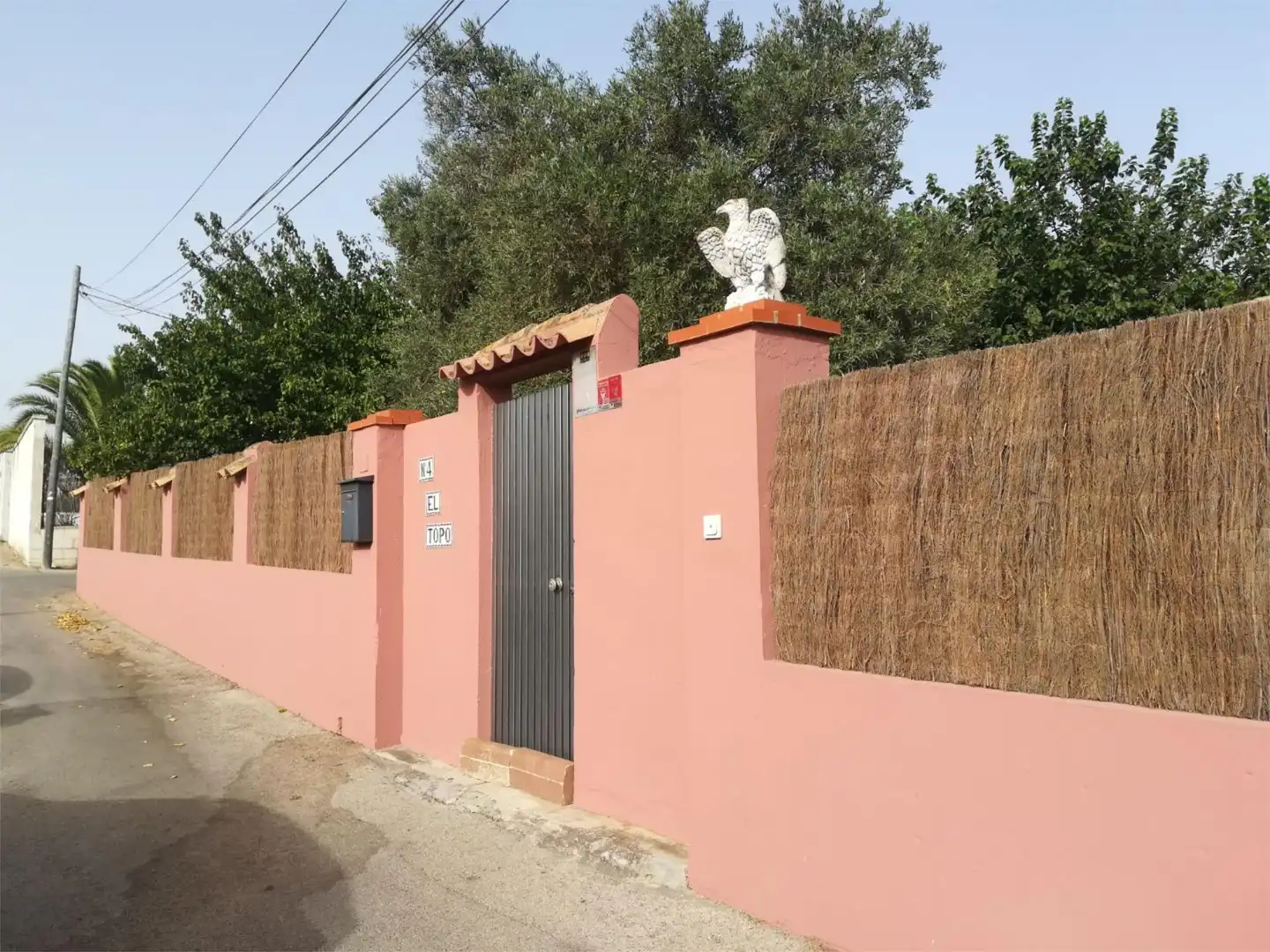 Exterior view of Houses for sale in Chiclana de la Frontera  with Air Conditioner, Heating and Private garden