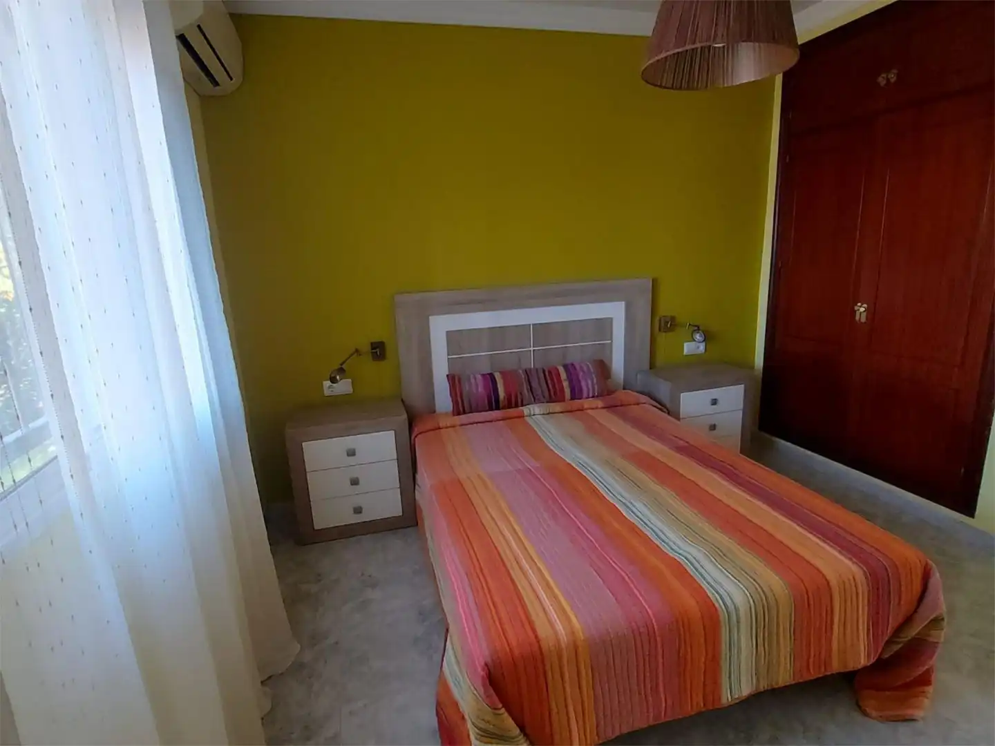 Bedroom of Houses for sale in Chiclana de la Frontera  with Air Conditioner, Heating and Private garden