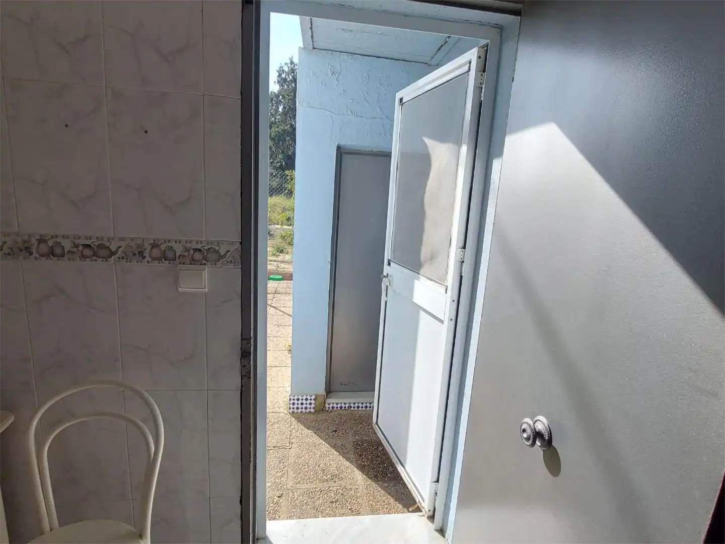 Bathroom of Houses for sale in Chiclana de la Frontera  with Air Conditioner, Heating and Private garden