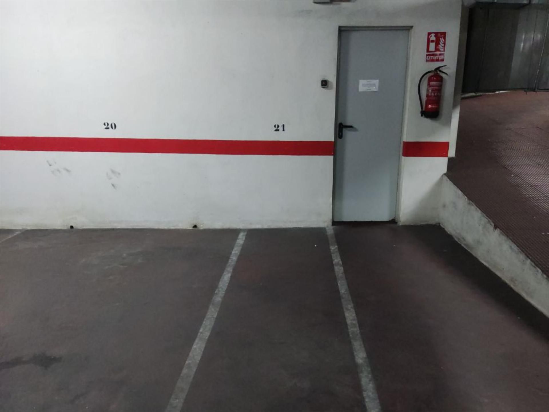 Parking of Garage to rent in Torrevieja