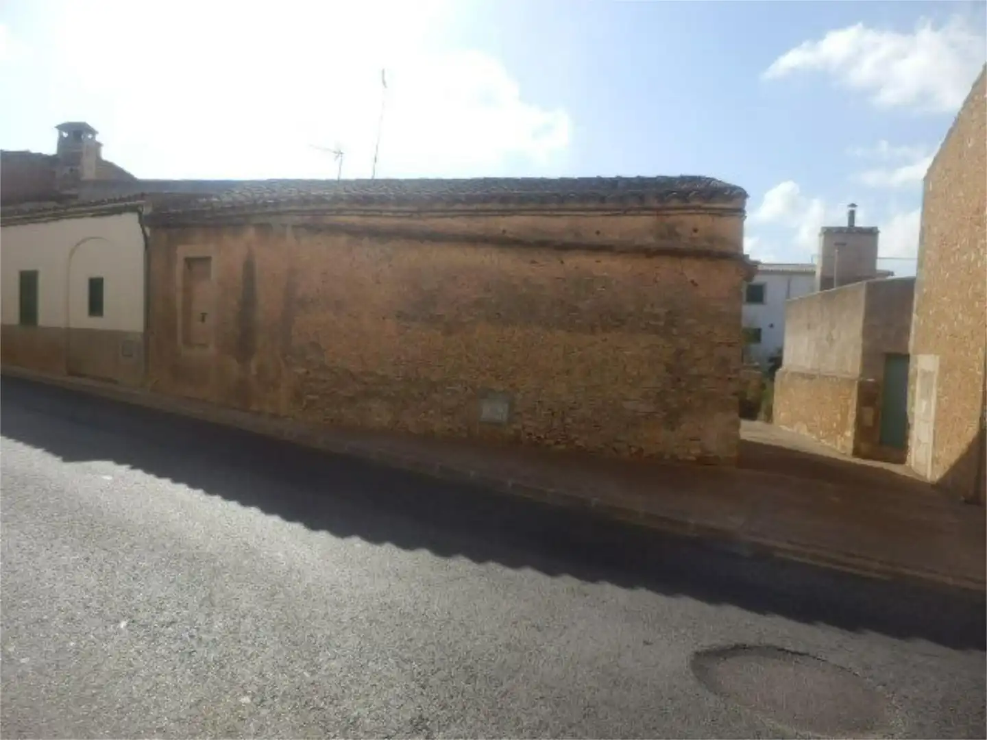 Vista exterior de Casa adosada en venda en Santanyí amb Jardí privat, Terrassa i Traster