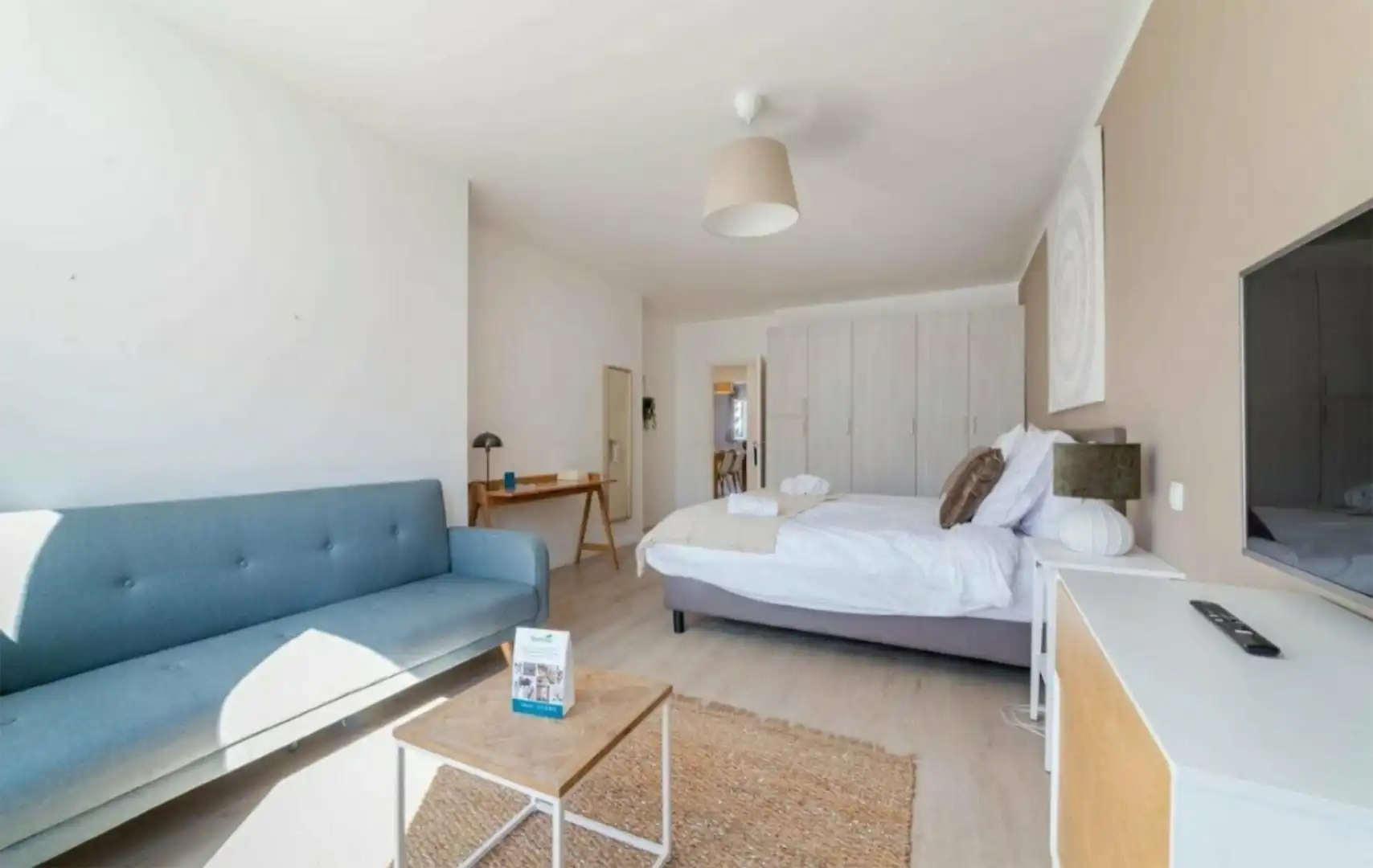 Schlafzimmer von Wohnung zum Verkauf in  Barcelona Capital mit Klimaanlage