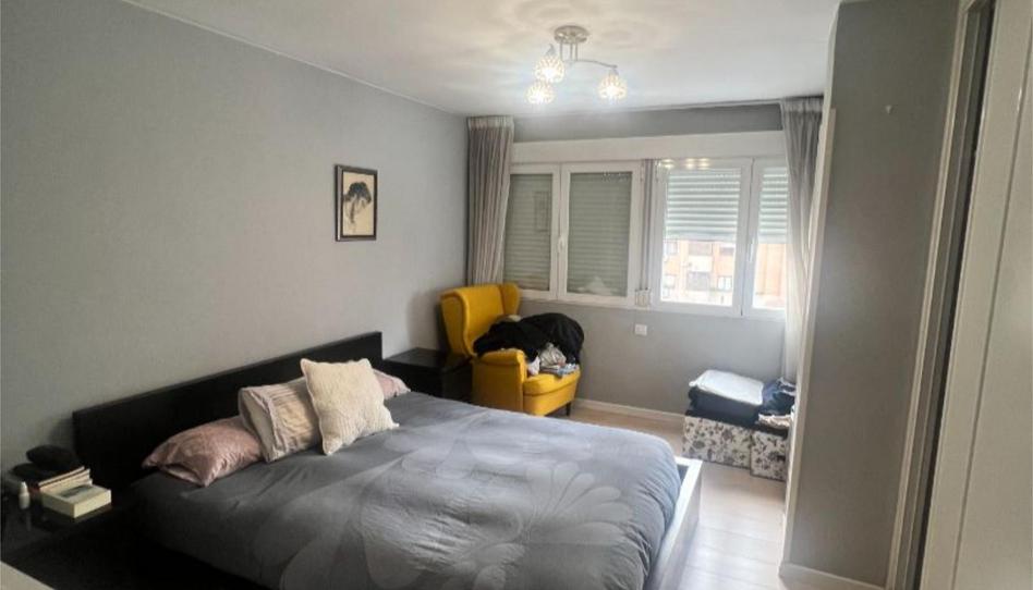 Photo 1 of Flat to share in Calle de Fermín Caballero, 61, Pilar, Madrid