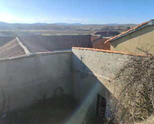 Vista exterior de Casa o xalet en venda en Villaobispo de Otero