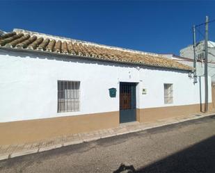 Vista exterior de Casa o xalet en venda en Fuente Palmera