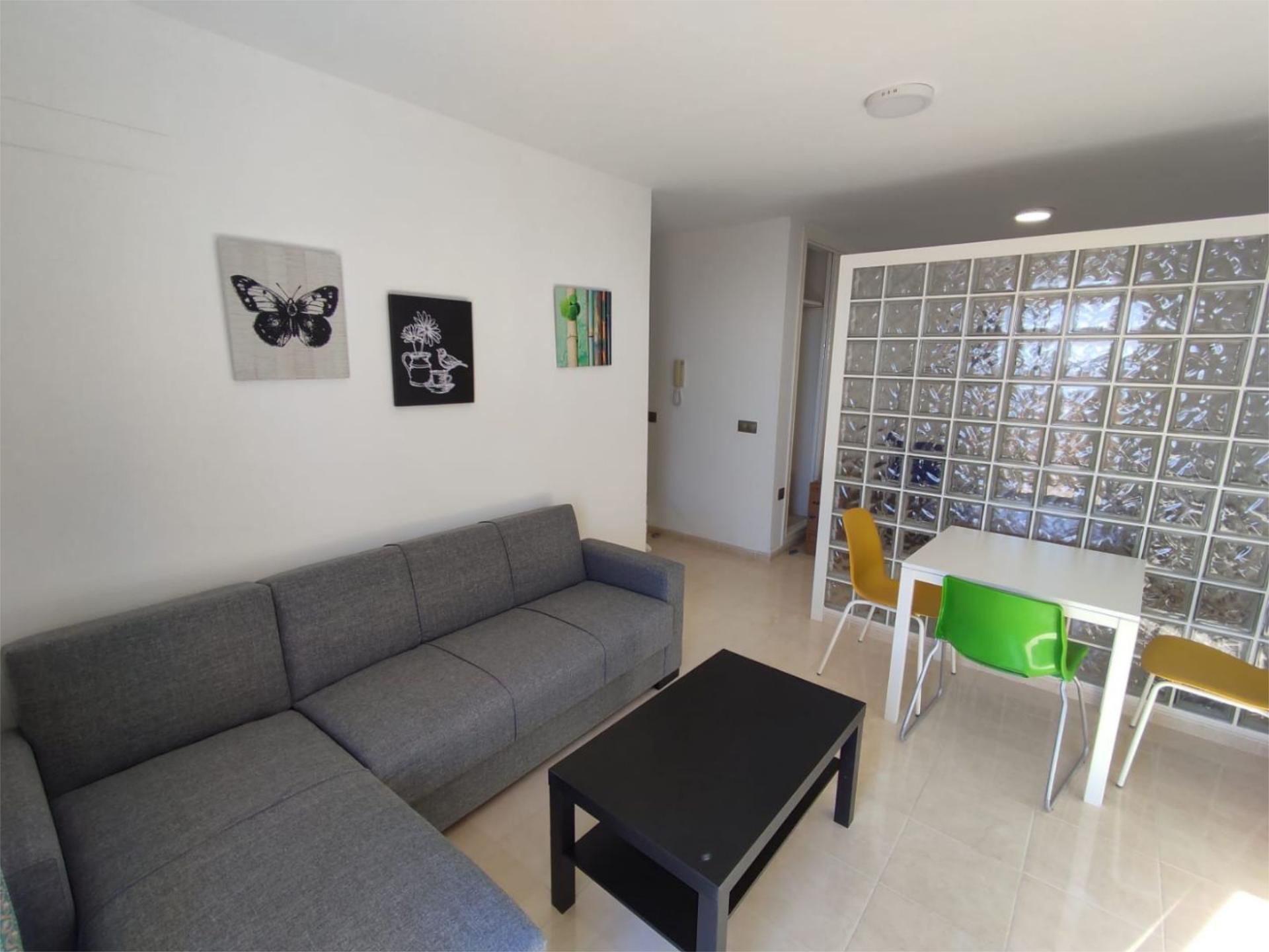 Flat to rent in Calle de las Higueras, 93, La Envía Flat to rent in Calle de las Higueras, 93, La Envía