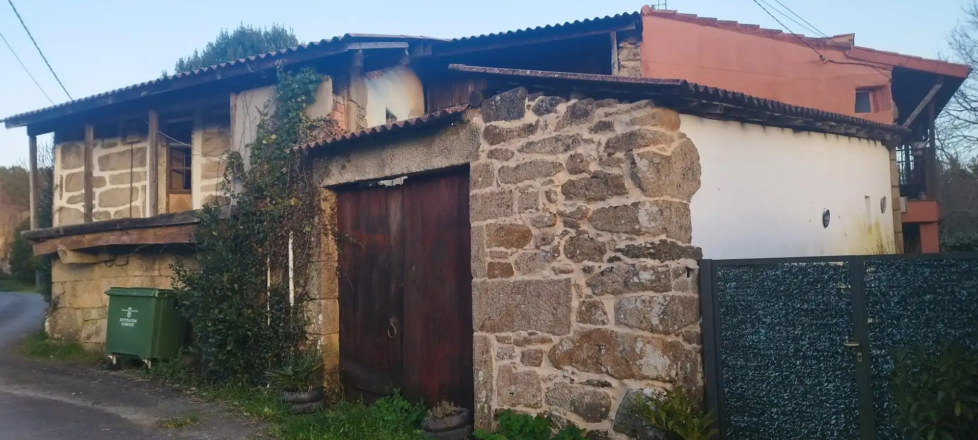 Vista exterior de Casa o chalet en venta en A Peroxa  con Balcón
