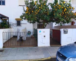 Casa o xalet en venda a Poligono Industrial Los Pinos, 67, Mazagón Vista exterior de Casa o xalet en venda en Mazagón amb Terrassa i Balcó