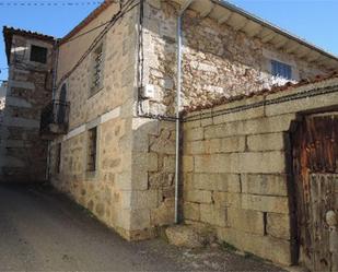 Außenansicht von Haus oder Chalet zum verkauf in San Juan de Gredos mit Privatgarten, Parkett und Terrasse