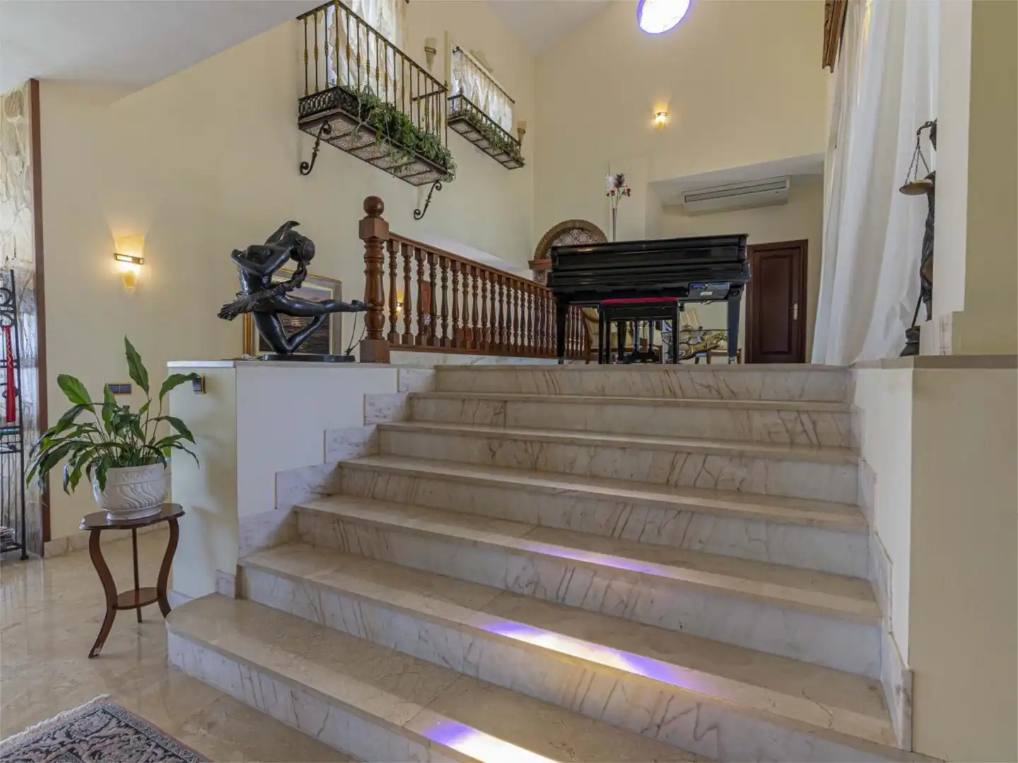 Houses for sale in Benalmádena  with Air Conditioner, Heating and Private garden