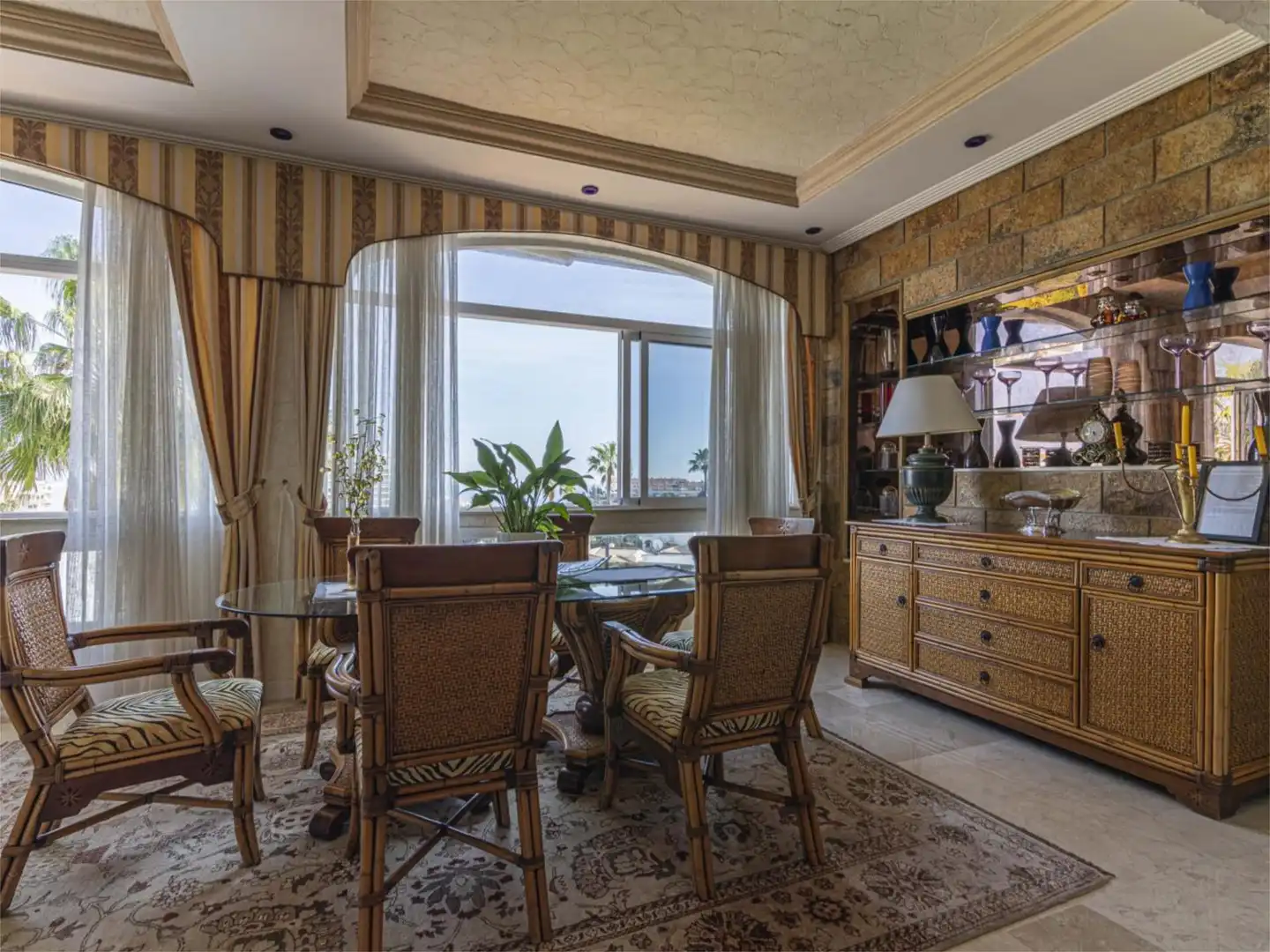 Dining room of Houses for sale in Benalmádena  with Air Conditioner, Heating and Private garden