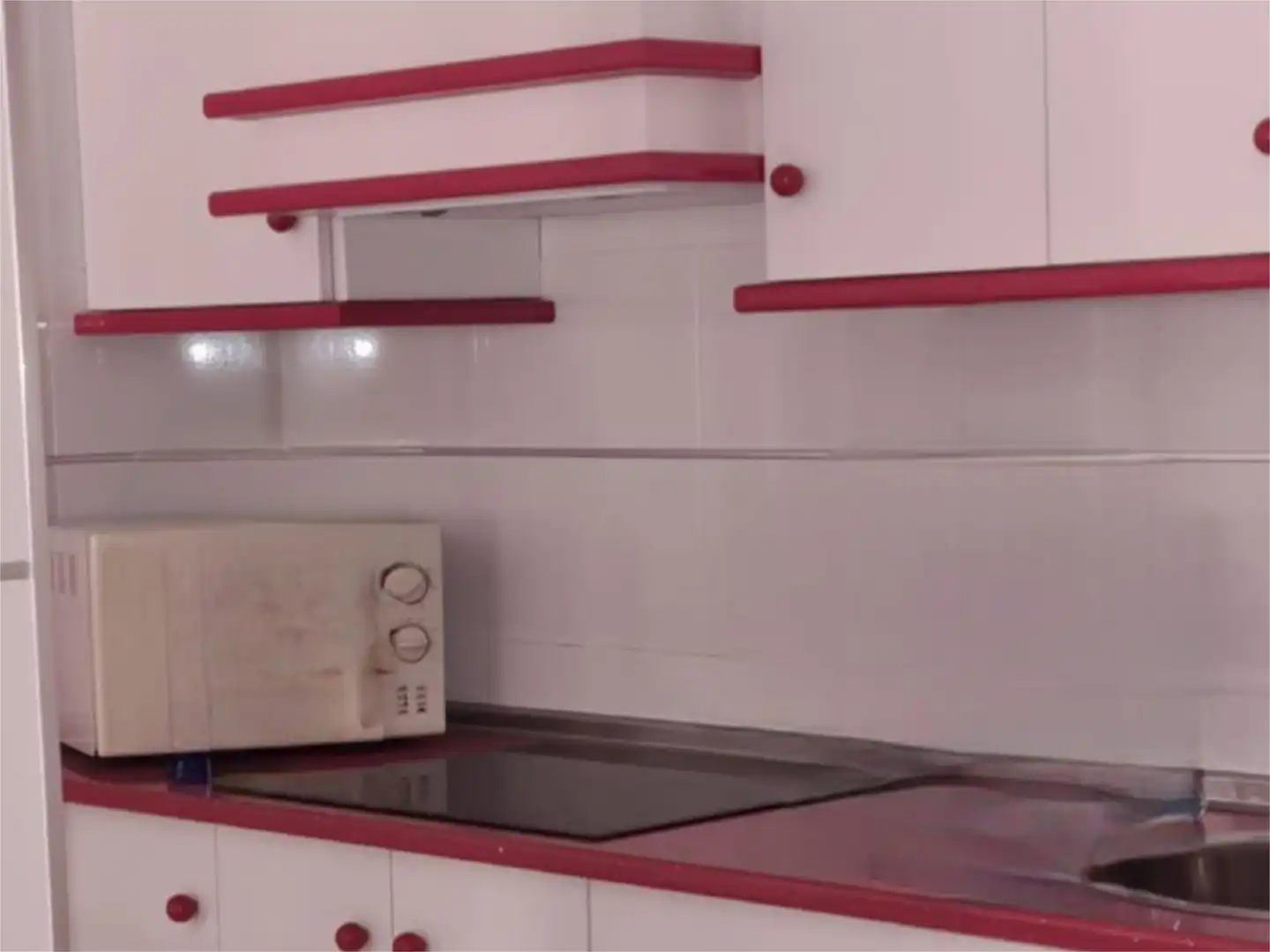 Flat for sale in Calle General Marchesis, 11, Baeza Kitchen of Flat for sale in Baeza with Heating, Private garden and Swimming Pool