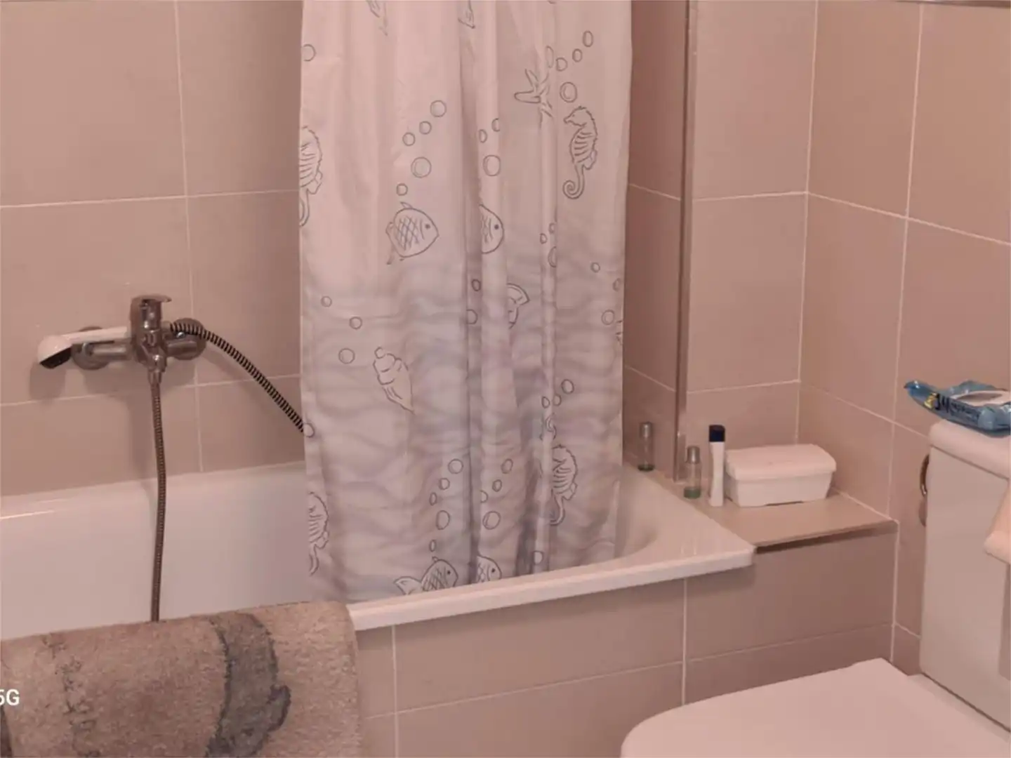 Flat for sale in Calle General Marchesis, 11, Baeza Bathroom of Flat for sale in Baeza with Heating, Private garden and Swimming Pool