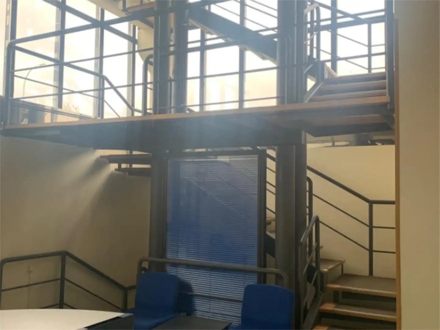 Nau industrial de lloguer a Paseo de Arroyomolinos, 45, Suroeste - Zona Hospital Nau industrial de lloguer en Móstoles amb Aire condicionat i Moblat