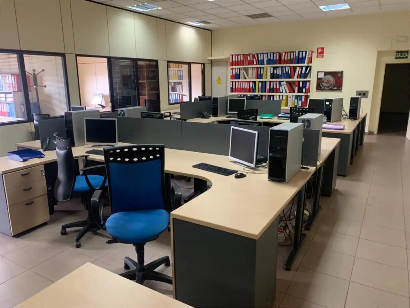 Nau industrial de lloguer a Paseo de Arroyomolinos, 45, Suroeste - Zona Hospital Nau industrial de lloguer en Móstoles amb Aire condicionat i Moblat
