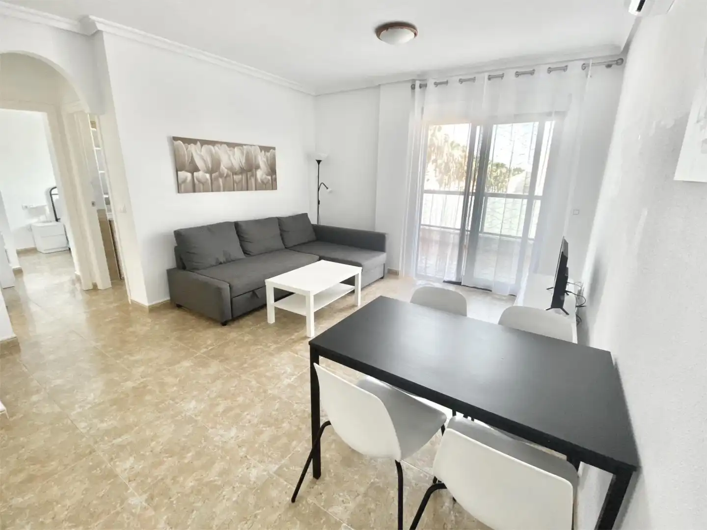 Sala de estar de Apartamento de alquiler en Orihuela con Aire acondicionado y Terraza
