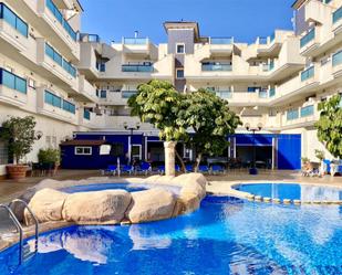 Piscina de Apartament de lloguer en Orihuela amb Aire condicionat, Calefacció i Terrassa
