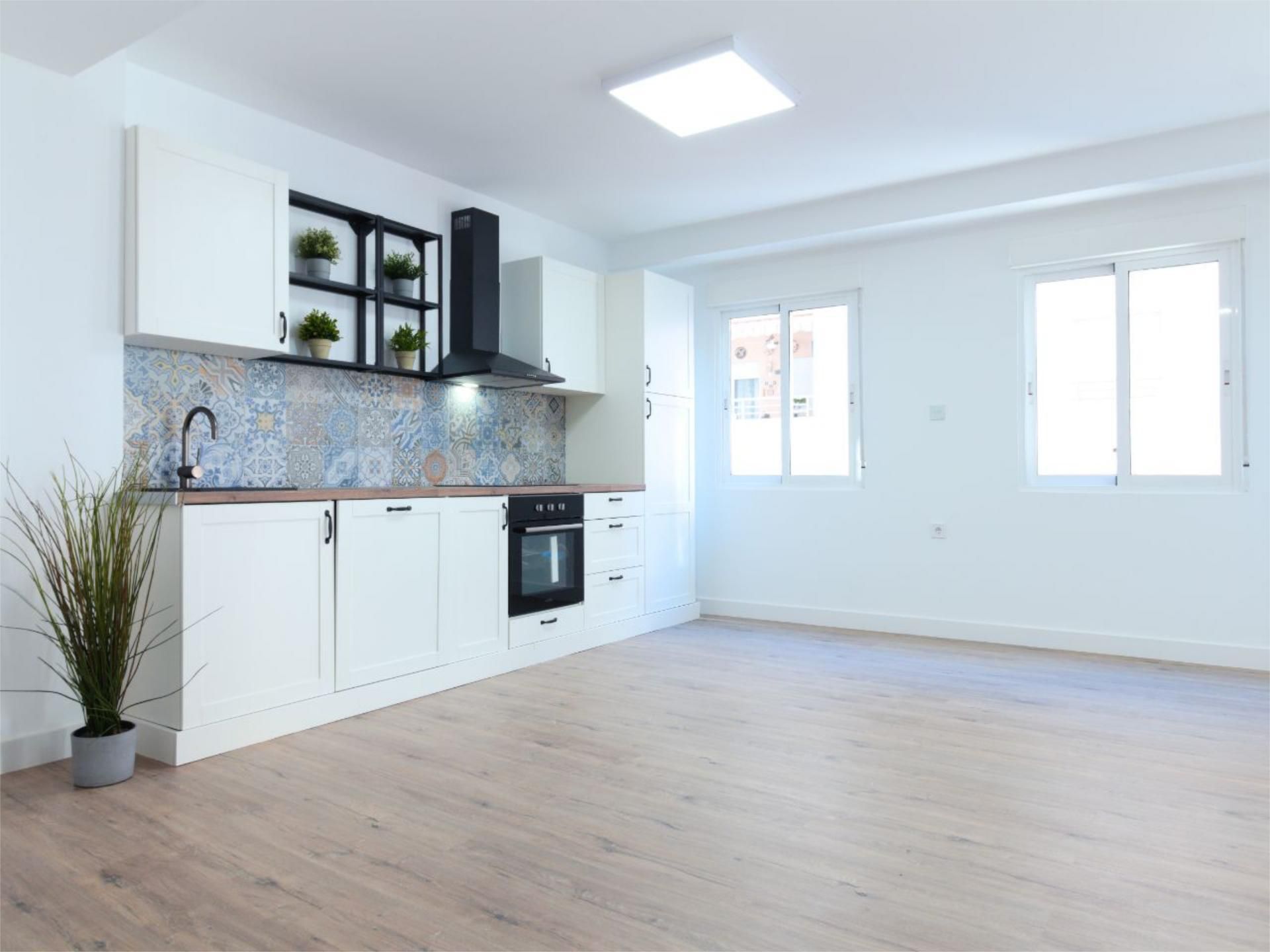 Kitchen of Apartment for sale in Santa Pola  with Air Conditioner and Balcony