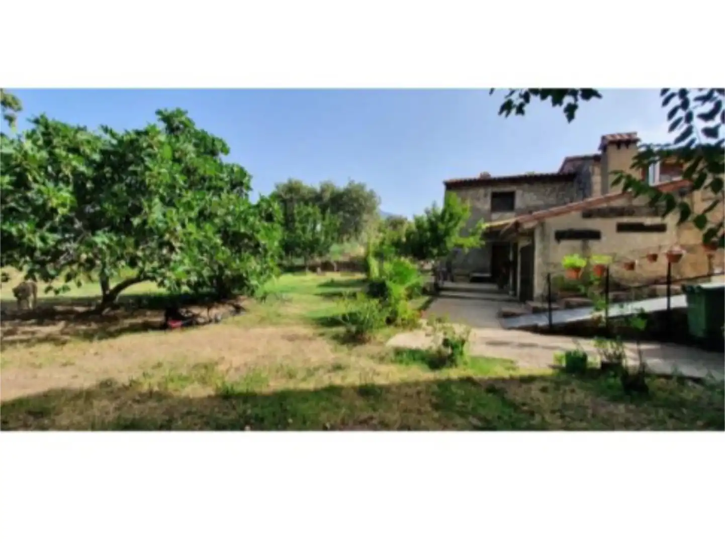 Wohnung zum Verkauf in Calle Poligono el Embarcadero, 27, Jarandilla de la Vera Garten von Wohnung zum Verkauf in Jarandilla de la Vera mit Heizung, Privatgarten und Terrasse