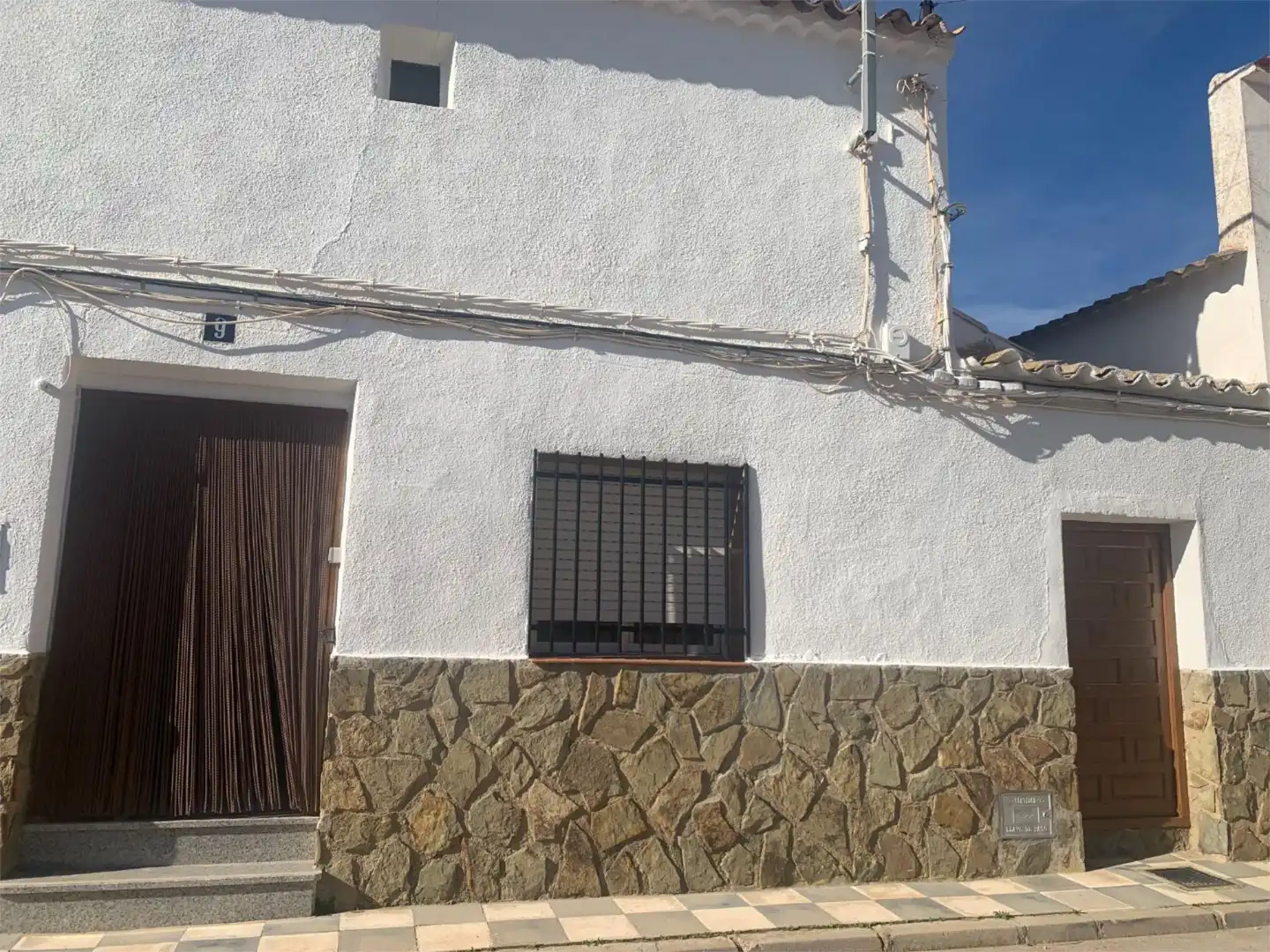 Casa adosada en venta en Avenida Castilla-la Mancha, 9, Monreal del Llano Vista exterior de Casa adosada en venta en Monreal del Llano con Calefacción y Amueblado
