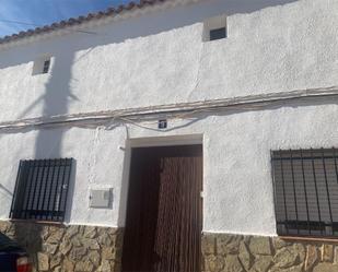 Exterior view of Single-family semi-detached for sale in Monreal del Llano