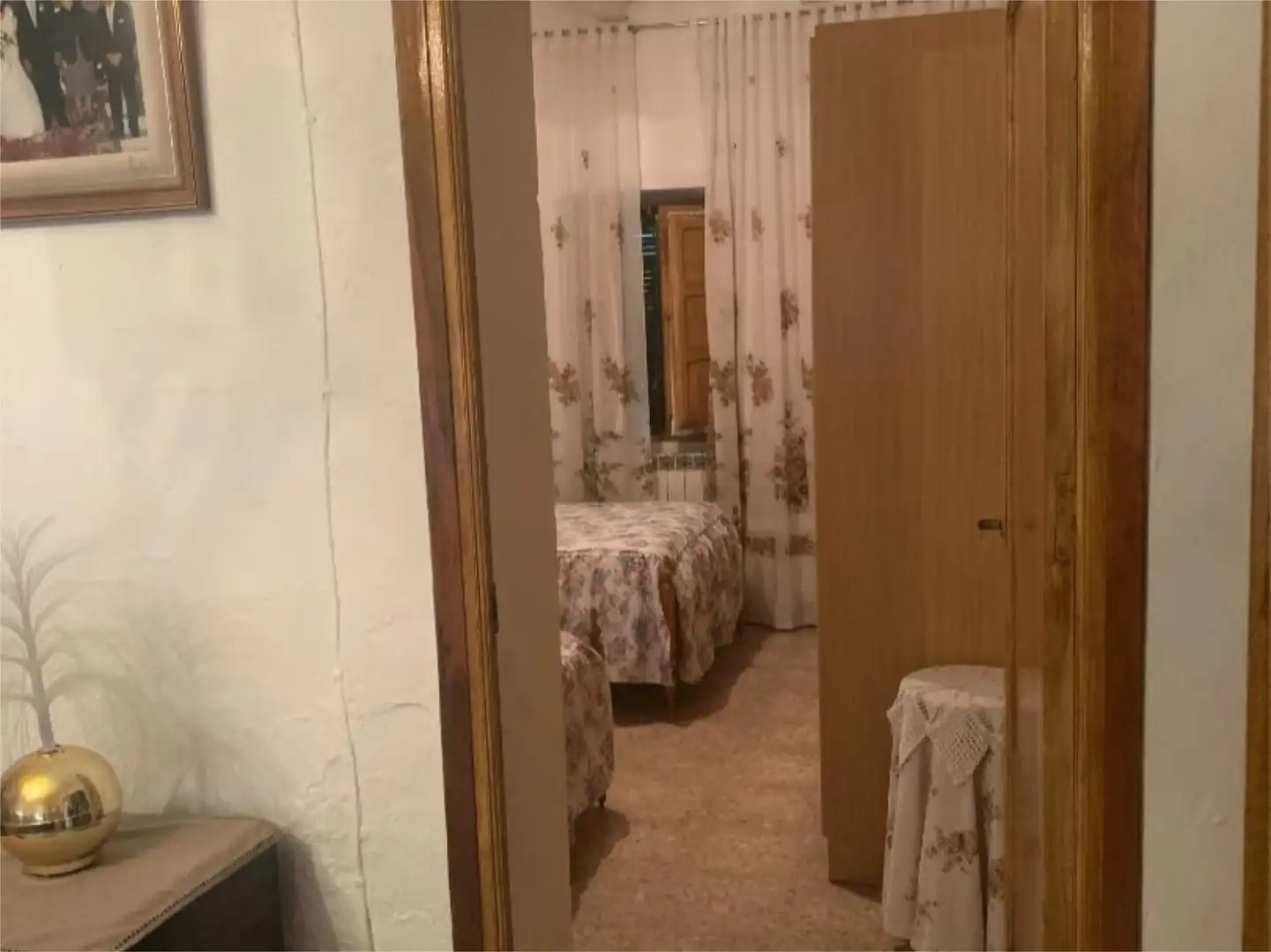 Casa adosada en venta en Avenida Castilla-la Mancha, 9, Monreal del Llano Habitación de Casa adosada en venta en Monreal del Llano con Calefacción y Amueblado