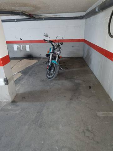 Garaje en Alquiler en Calle del Ebro, 5 en Casco Antiguo