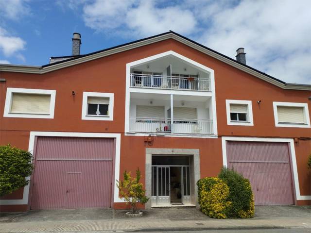 Garaje en Alquiler en Avenida Bos Aires, 61D en Mondoñedo