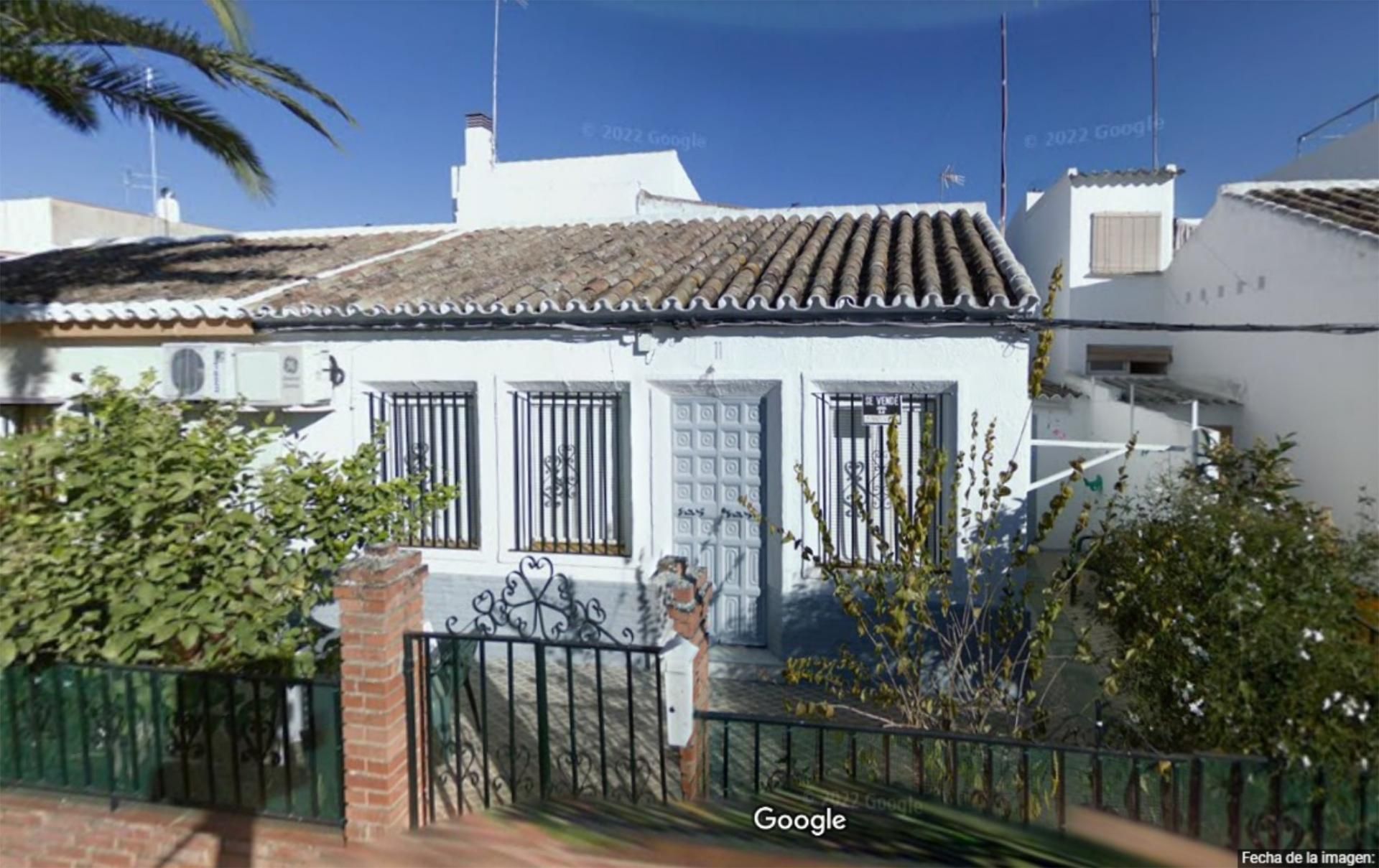 Vista exterior de Pis en venda en Palma del Río amb Aire condicionat, Jardí privat i Traster