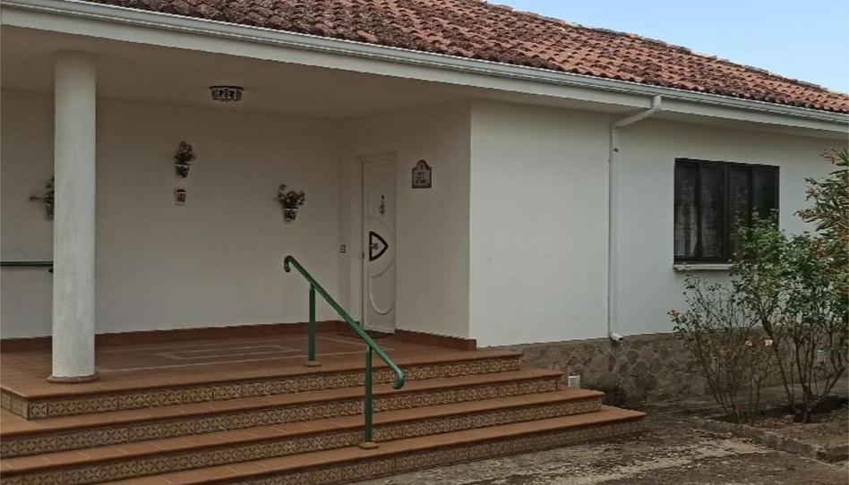 Foto 1 de Casa o chalet en venta en Calle Soria, 4, Villar del Buey, Zamora