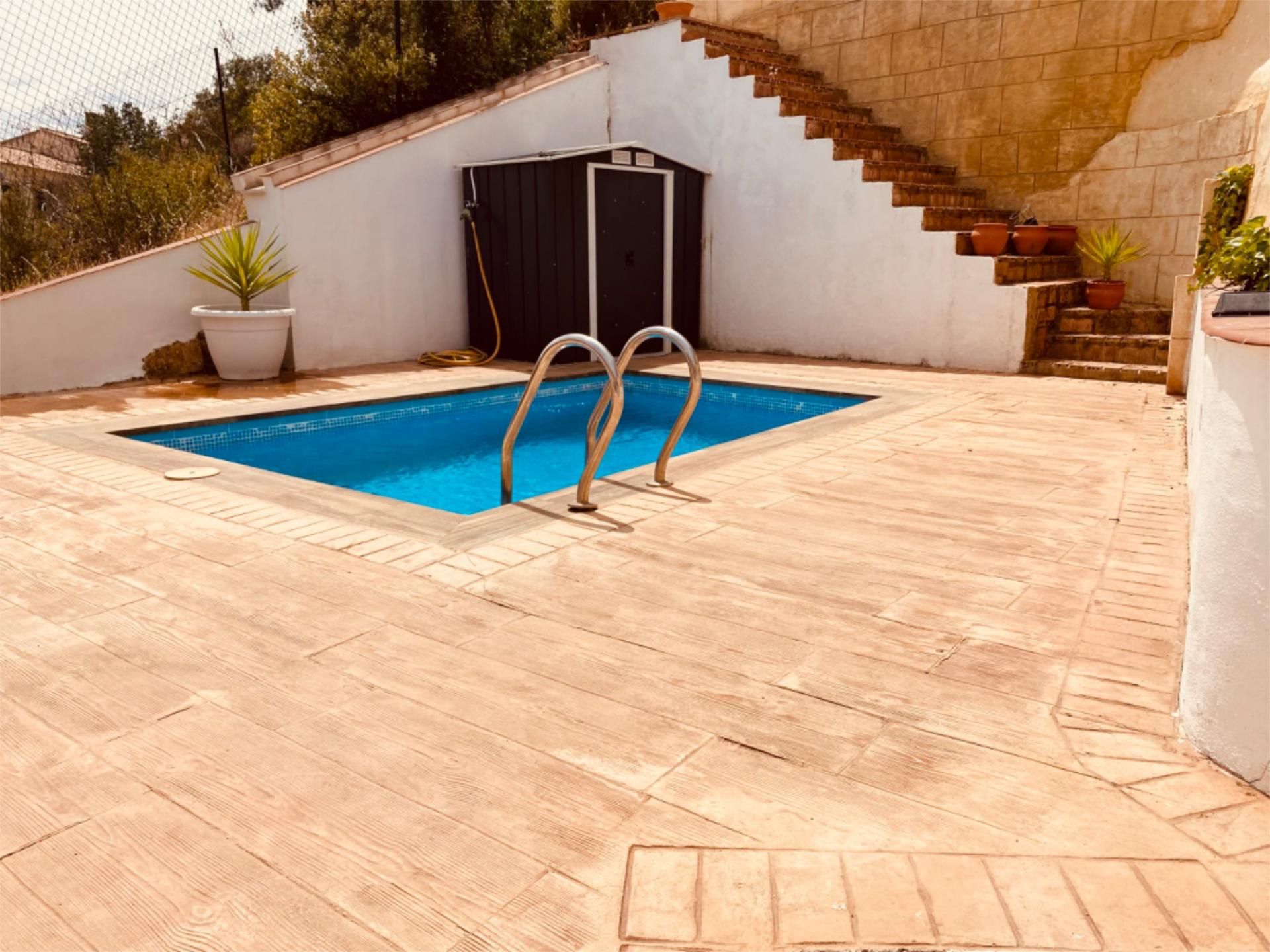 Swimming pool of Flat for sale in  Córdoba Capital  with Air Conditioner, Heating and Private garden