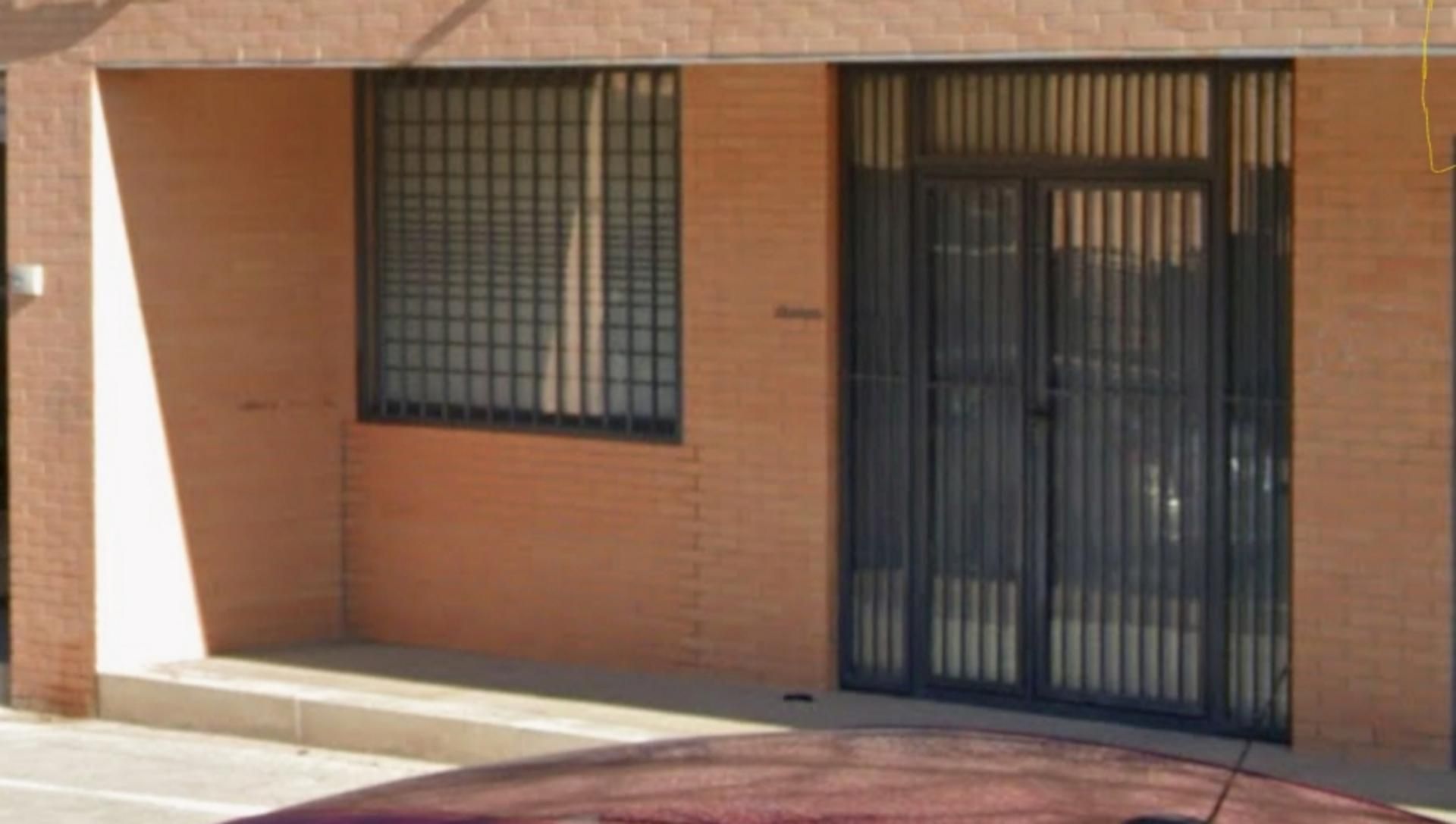 Oficina de lloguer a Avenida República Argentina, 6, Los Villares