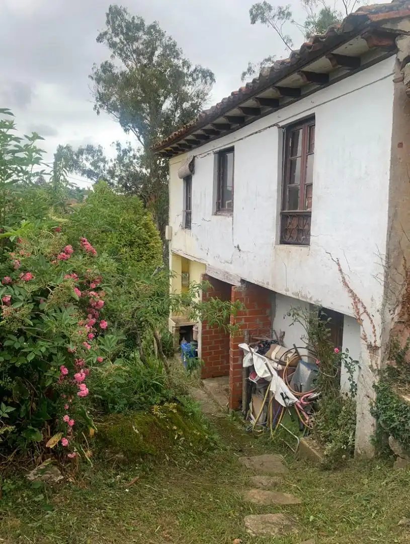Vista exterior de Casa adosada en venta en Villaviciosa con Terraza