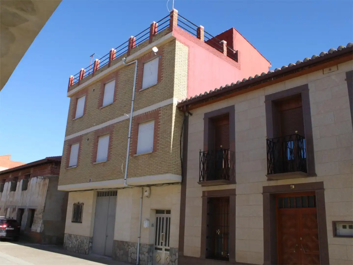 Casa o chalet en venta en Calle Fontaron, 1, San Cristóbal de Entreviñas Vista exterior de Casa o chalet en venta en San Cristóbal de Entreviñas con Calefacción, Terraza y Amueblado