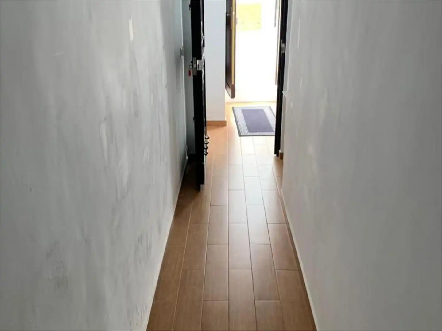 Pis per a compartir en Constantina amb Parquet, Moblat i Balcó