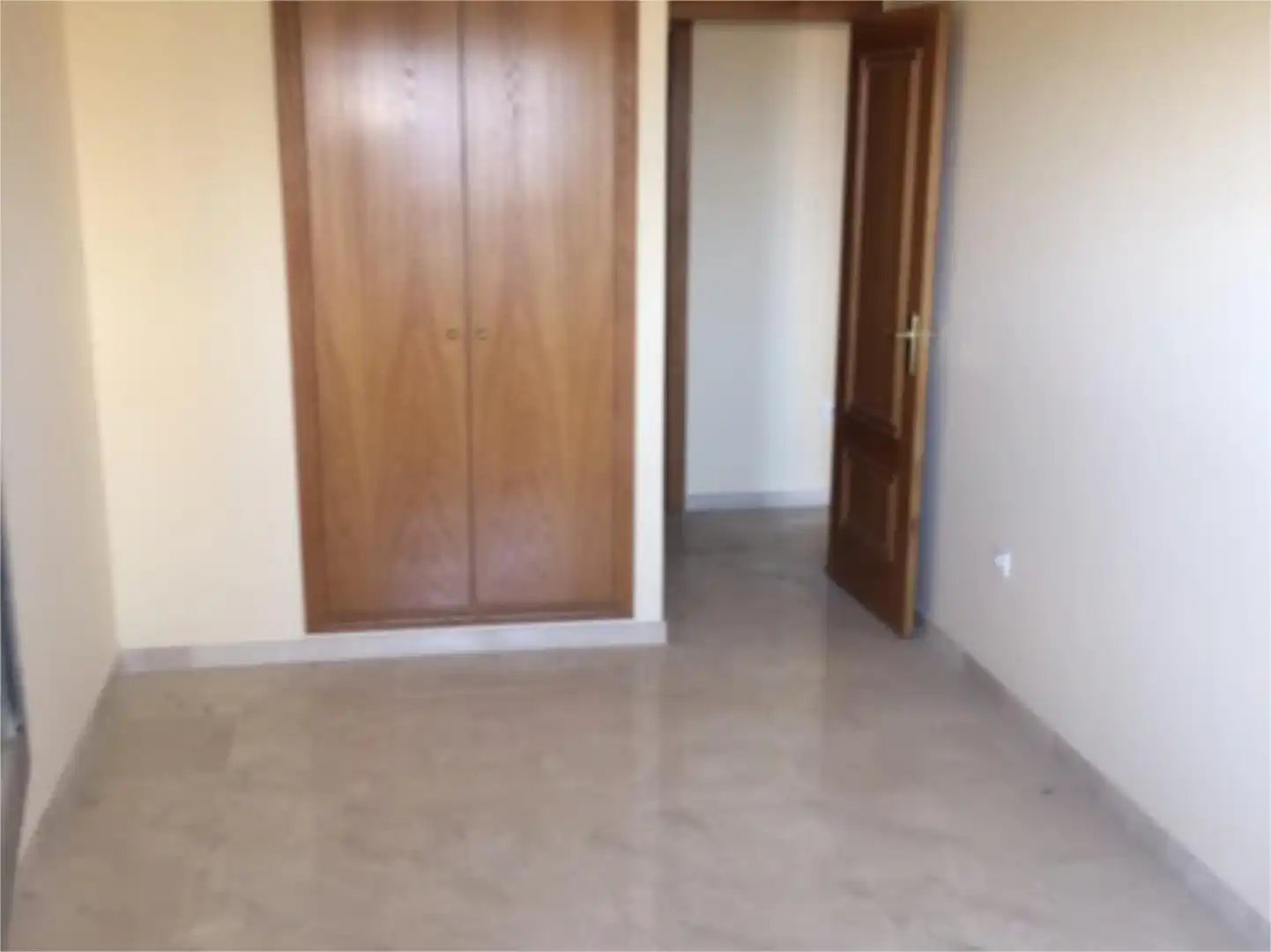 Habitación de Piso en venta en  Valencia Capital con Aire acondicionado, Terraza y Piscina