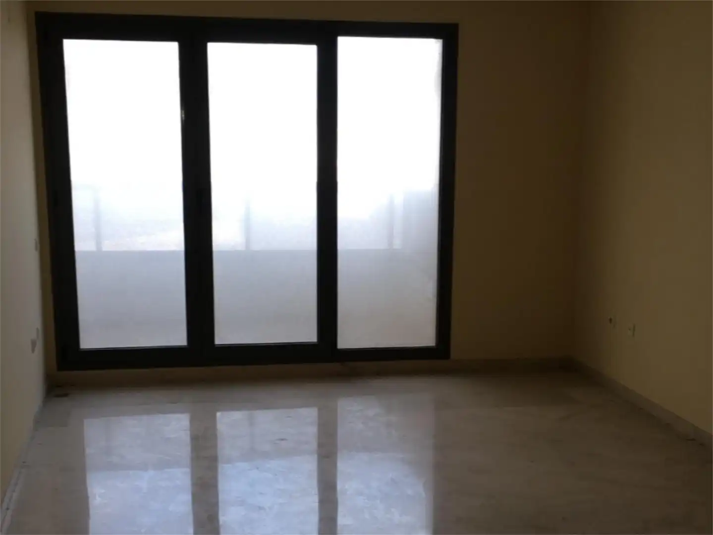 Habitación de Piso en venta en  Valencia Capital con Aire acondicionado, Terraza y Piscina