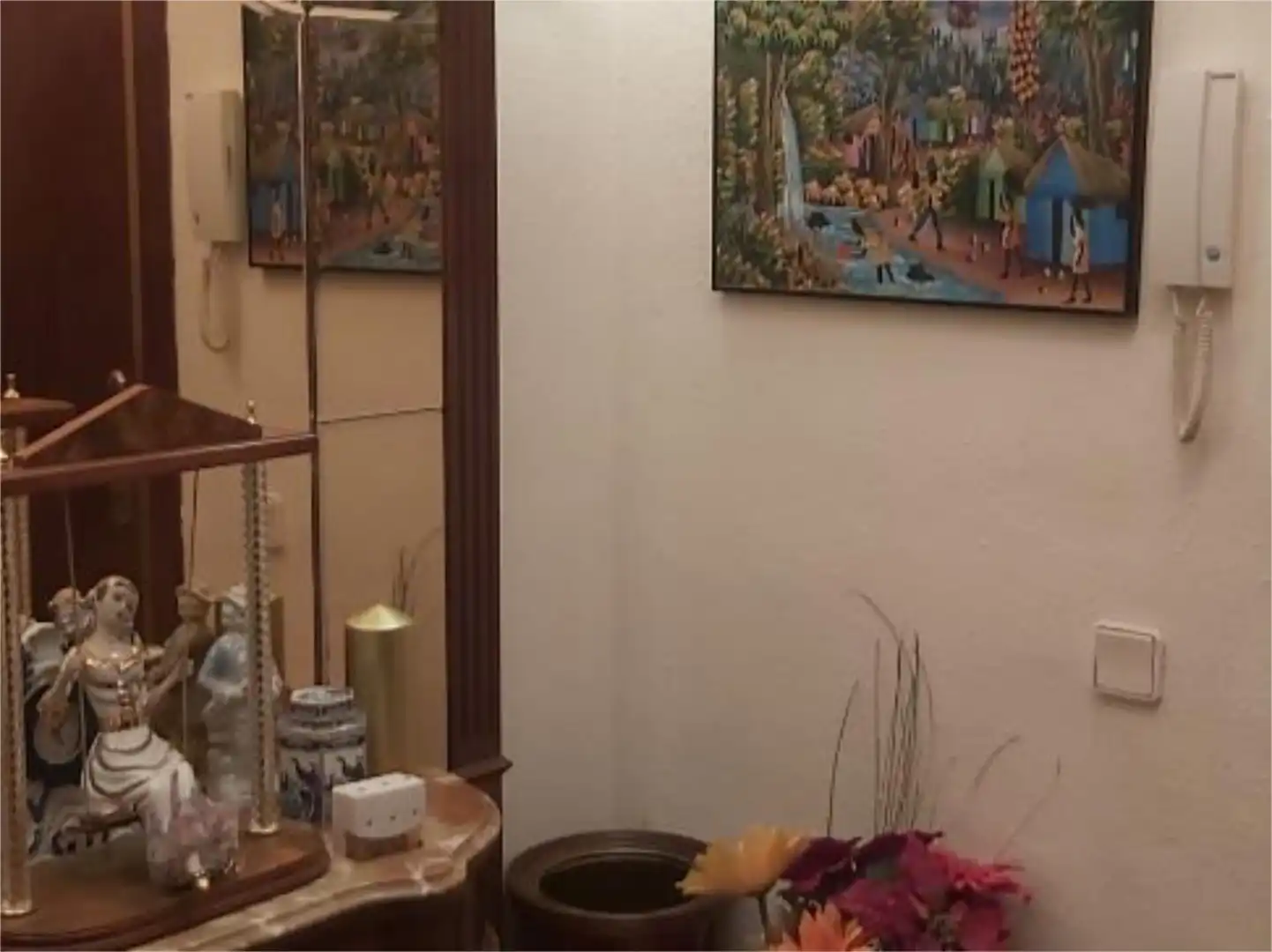 Habitación en Carrer de Sant Lluís, 61, Riera Piso para compartir en Cornellà de Llobregat con Balcón