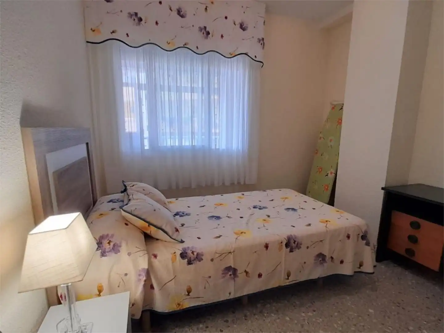 Habitación de Apartamento en venta en Benicasim / Benicàssim con Terraza