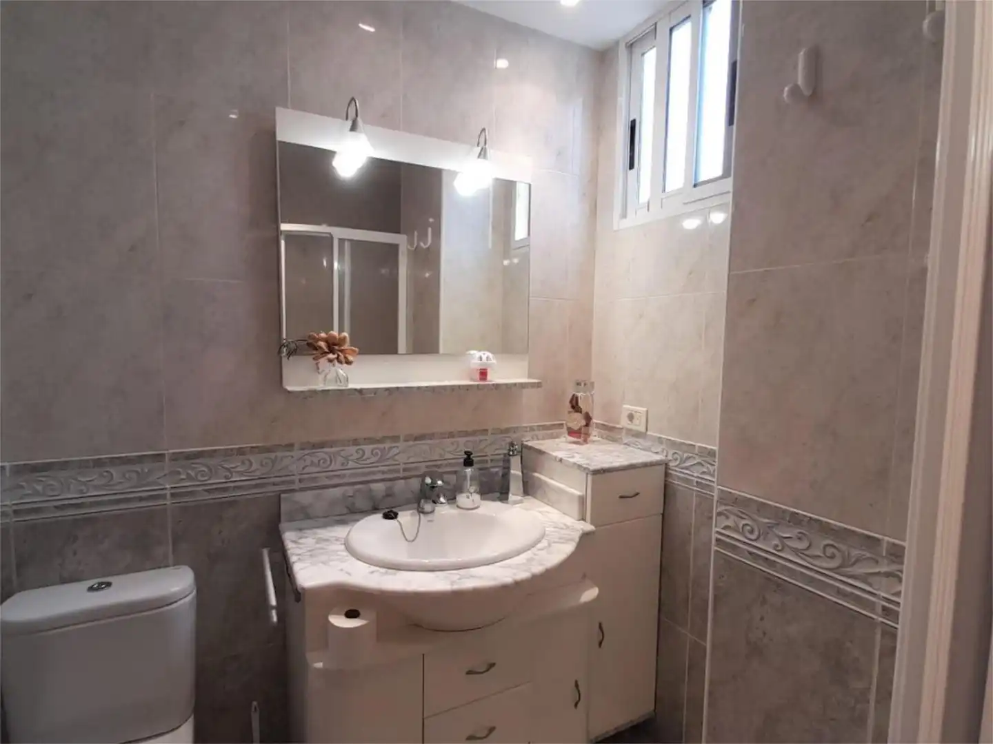 Baño de Apartamento en venta en Benicasim / Benicàssim con Terraza